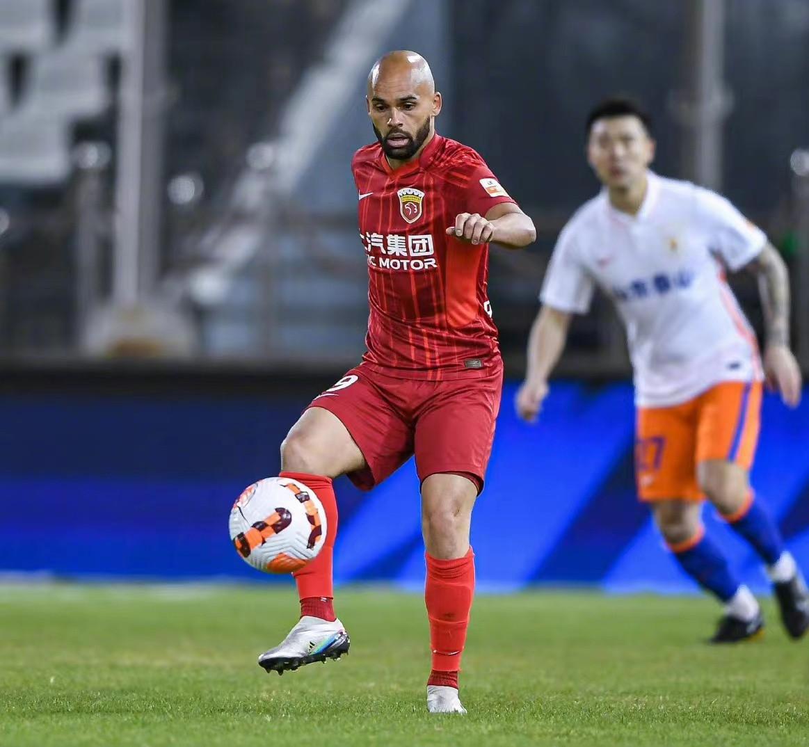 今晨新奥尔良鹈鹕再遭质疑——亚冠节点到来,悬念犹存,训练强度明显提升 今晨新奥尔良鹈鹕再遭质疑——亚冠节点到来,悬念犹存,训练强度明显提升