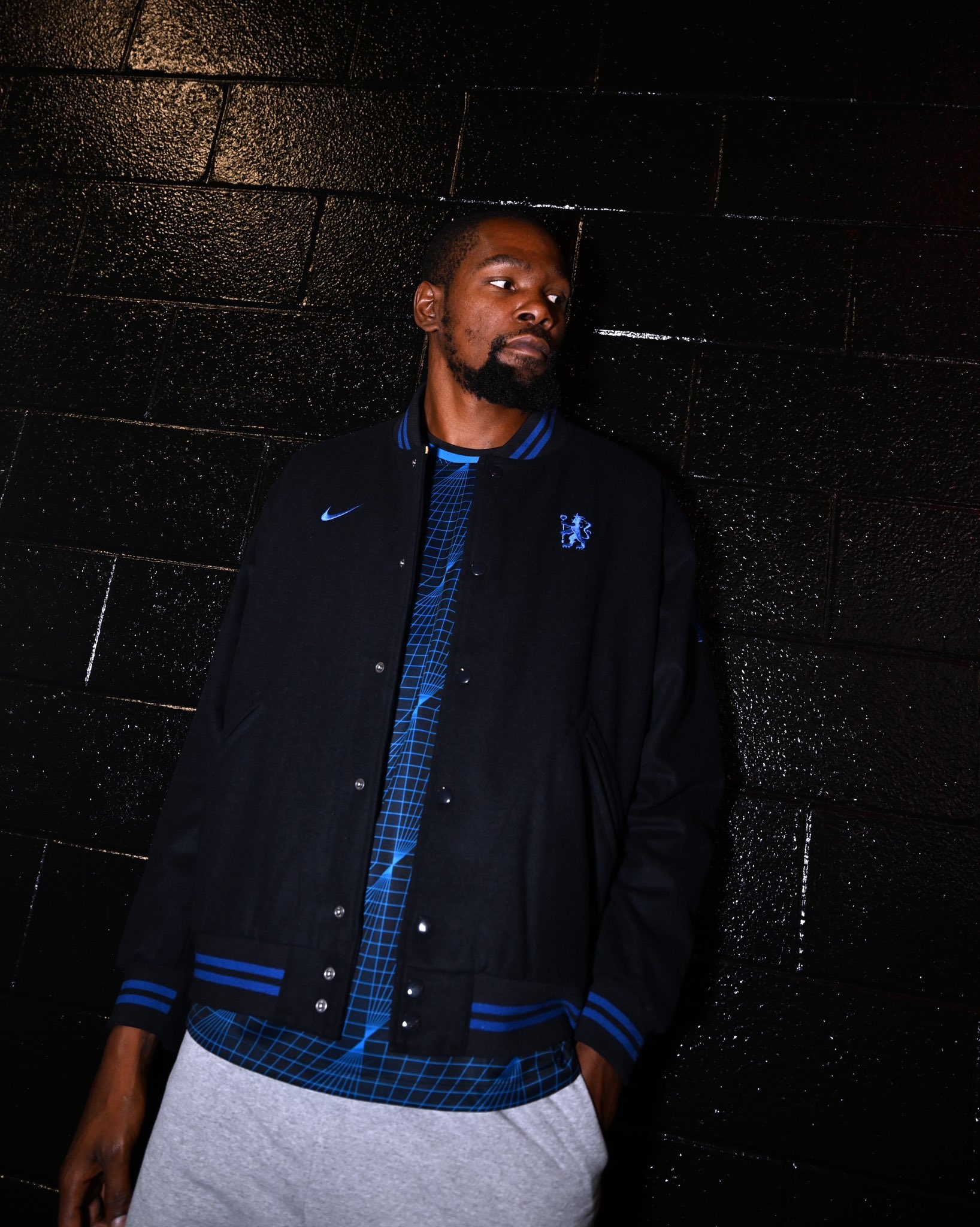 太狠了！集结日切尔西调整名单以备法甲集结日圣安东尼奥马刺临场应变，杜兰特连续三场比赛得分超过大比分领先的简单介绍